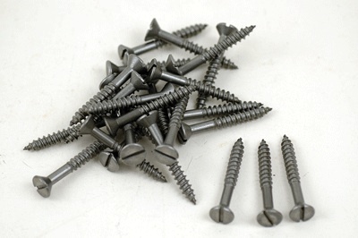 steel_screws.jpg